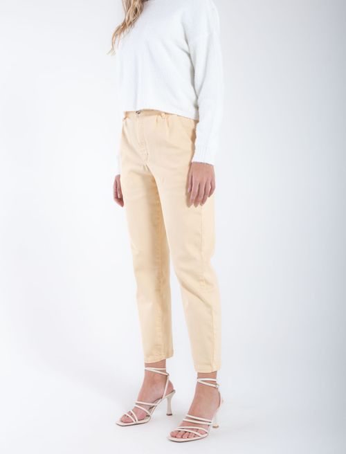Pantalón de tiro alto