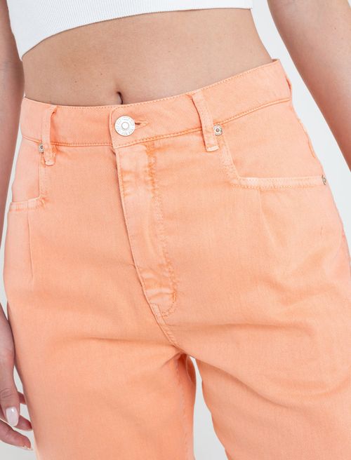 Pantalón de tiro alto