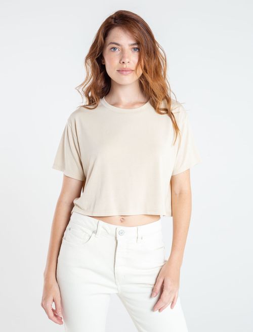 Camiseta básica silueta amplia