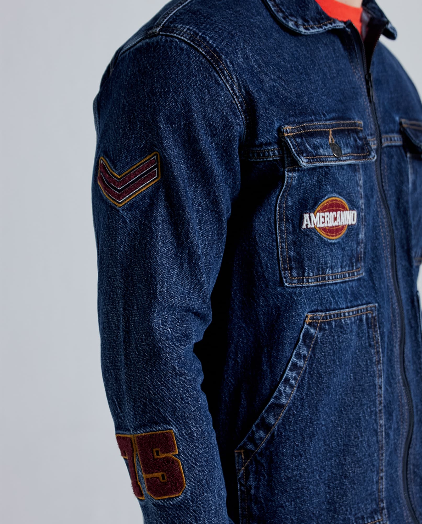 Chaqueta en denim con bordados para hombre Tienda Online Multimarca Kliiker