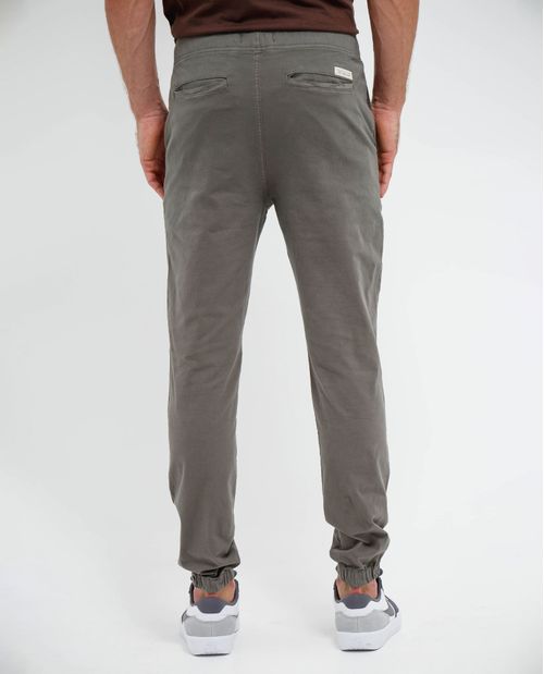 Pantalón con bota enresortada para hombre