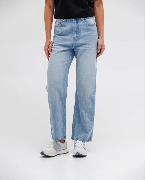 Jean Straight tono claro para mujer