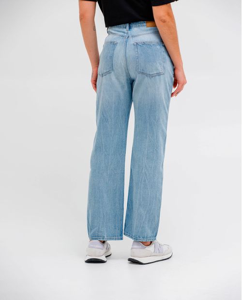 Jean Straight tono claro para mujer