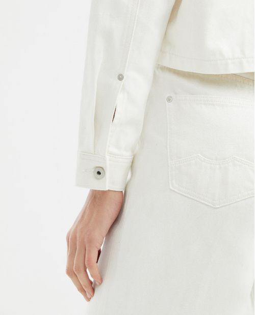 Chaqueta de Mujer en Denim, Tipo Trucker Straight Fit - Color Crudo