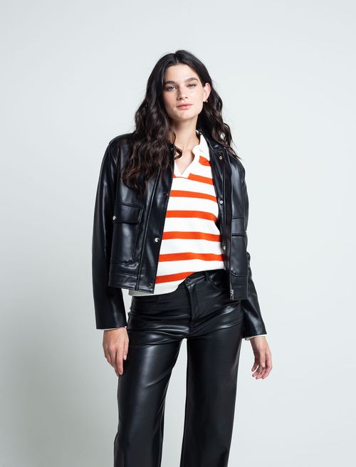 Chaqueta efecto cuero