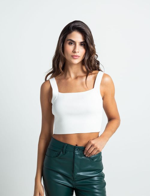 Camiseta tejida tipo crop