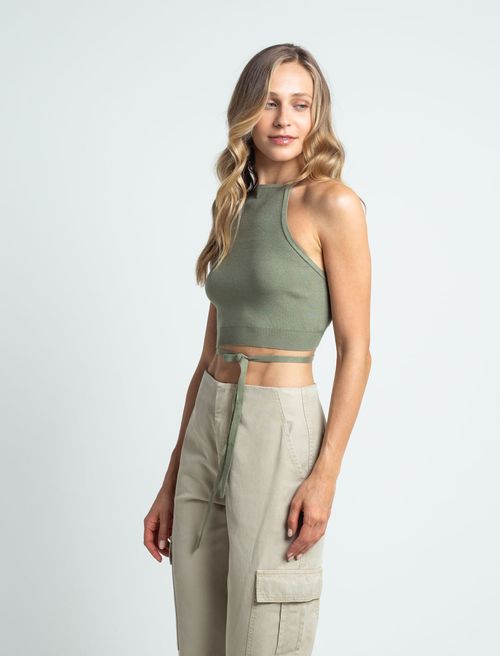 Camiseta tejida con escote