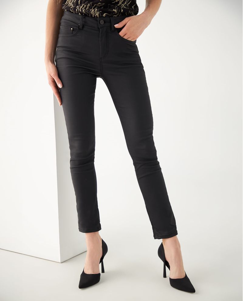 Pantalon tipo skinny sale