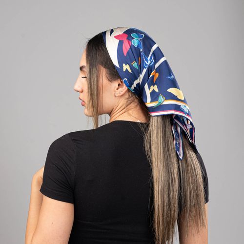 Pañoleta carre paraíso cielo 70x70 Foulard
