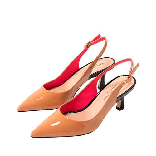 Tacones capital con correa caramelo Glamour
