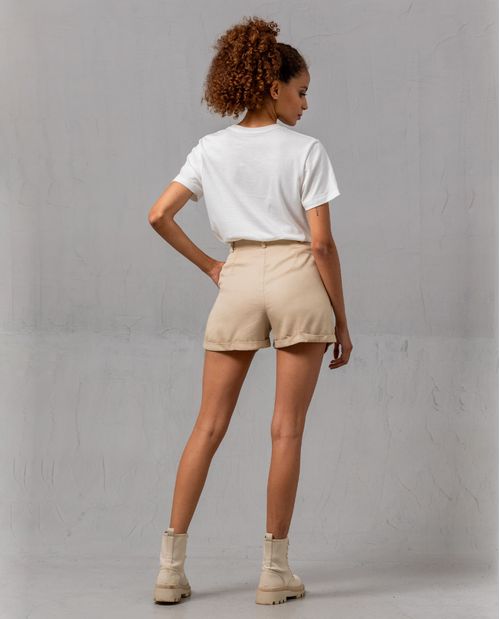 Short con ruedo dobladillado para mujer