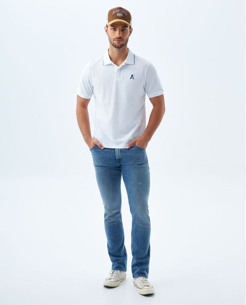 Polo con aplique en punto corazón para hombre