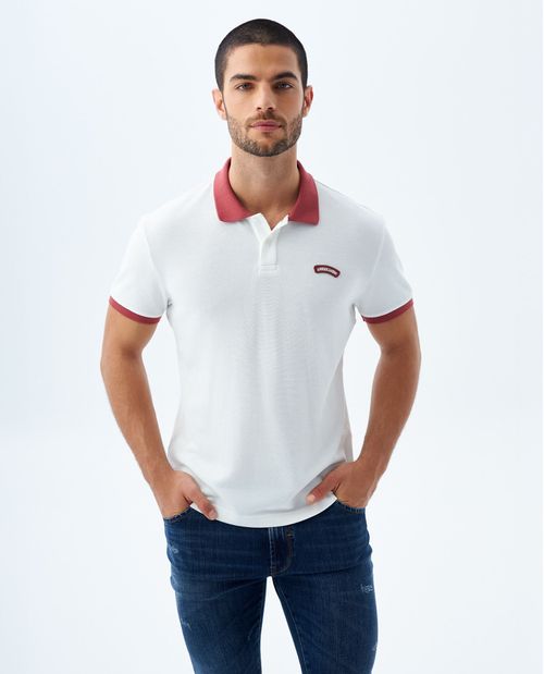 Polo con detalles al contraste para hombre