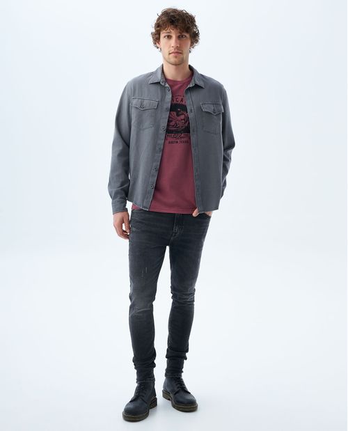 Camisa con bolsillos para hombre