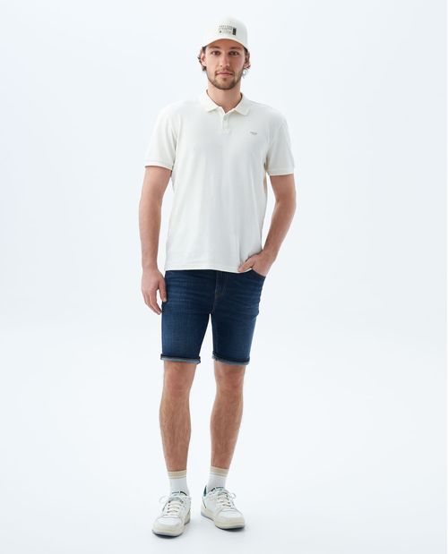 Bermuda tono oscuro para hombre