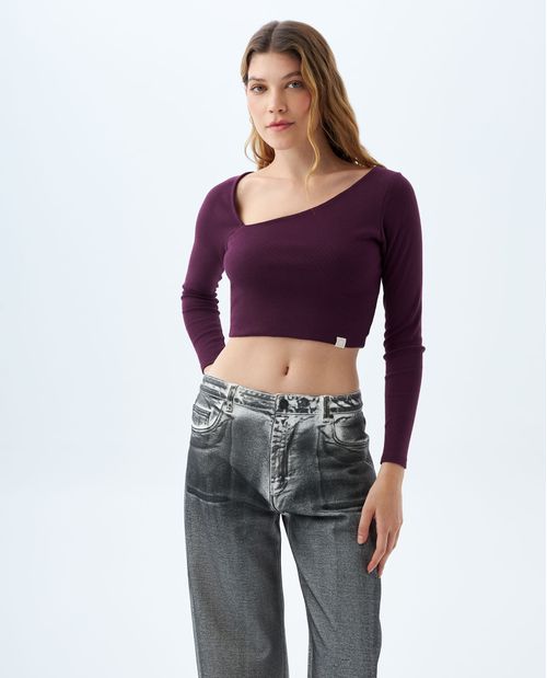 Crop top escote asimétrico para mujer