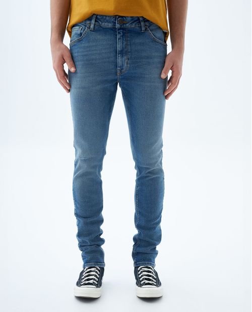 Jean Tapered tono medio con tallones para hombre