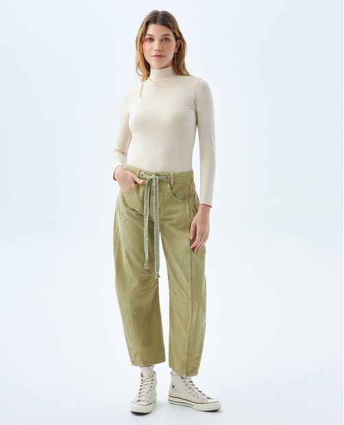 Pantalón baggy con cortes laterales para mujer