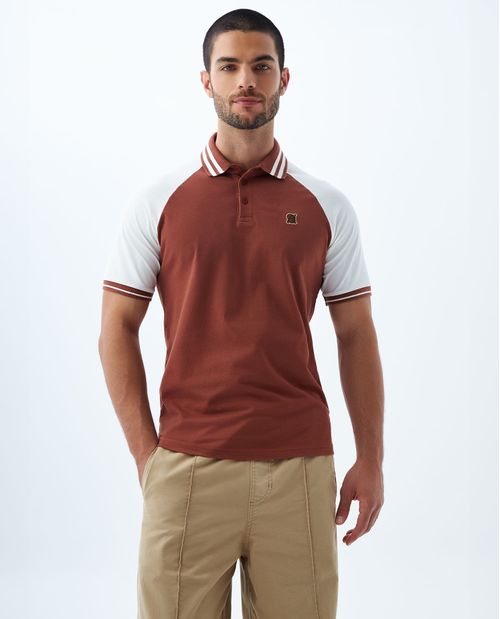 Camiseta polo con bloques de color para hombre