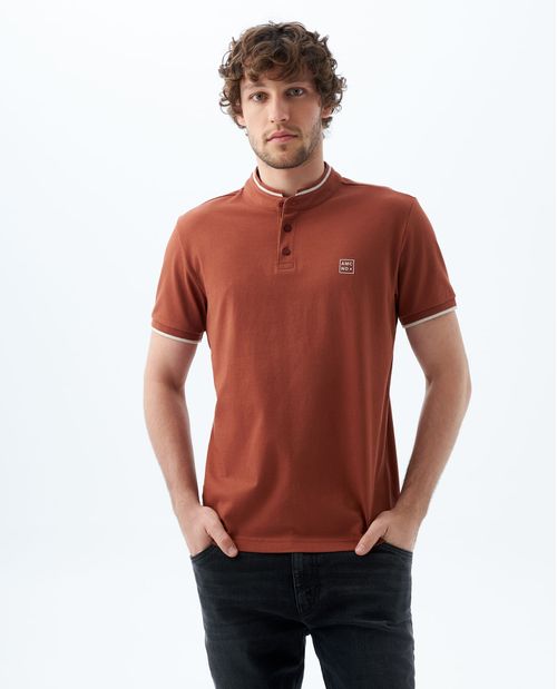 Polo con aplique punto corazón para hombre