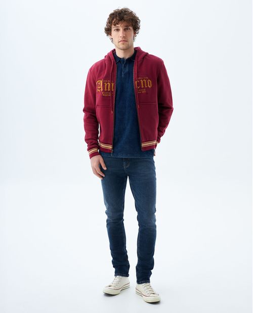 Jean tono oscuro para hombre