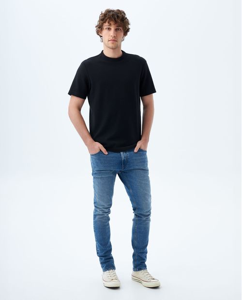 Jean Tapered tono claro para hombre