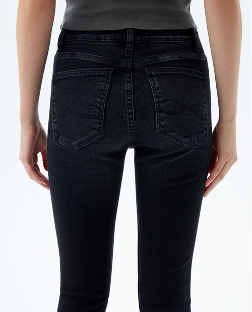 Jean Jegging tono negro para mujer