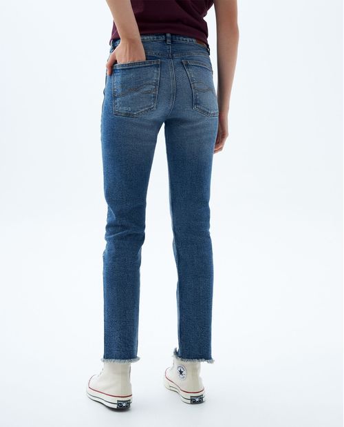 Jean Slim and Straight tiro medio para mujer