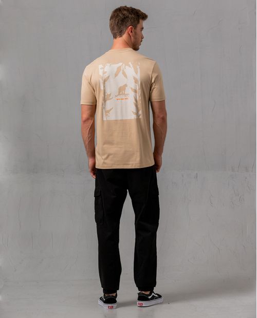 Camiseta con estampado silvestre para hombre