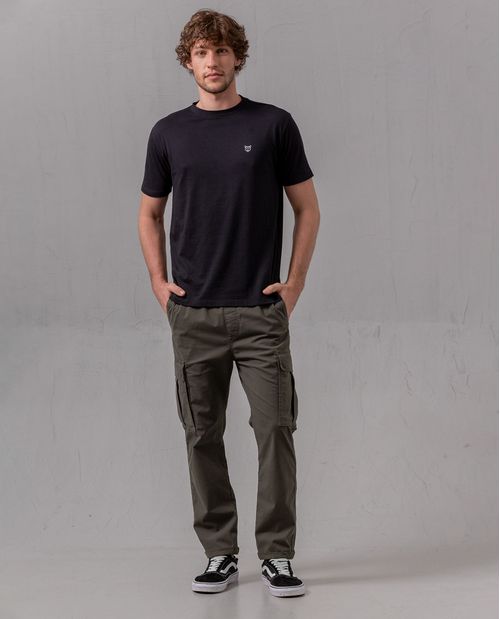 Pantalón con bolsillos cargo para hombre