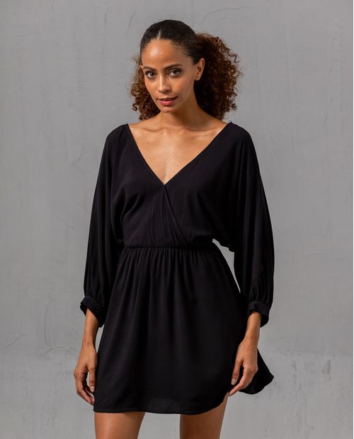 Vestido corto con escote para mujer