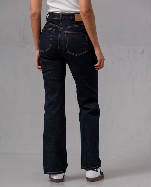 Jean Straight bota amplia para mujer