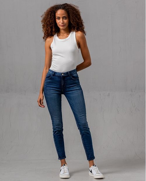 Jean Magic Up en tono medio para mujer
