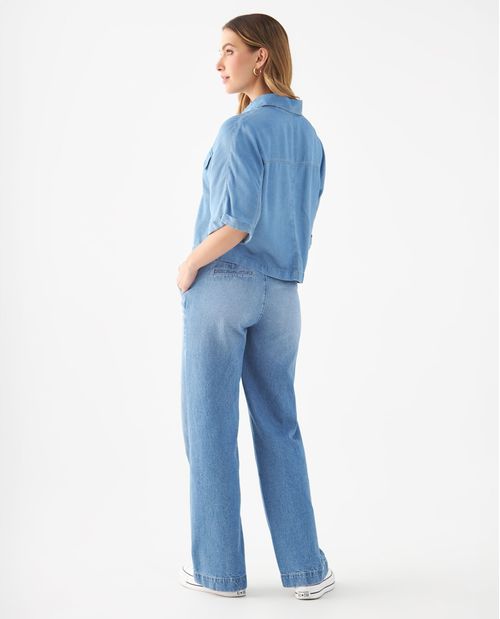 Camisa con bolsillos de tapa para mujer
