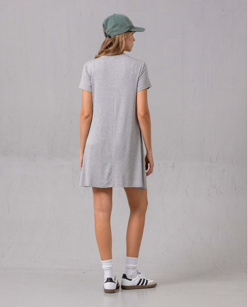 Vestido corto licrado acampanado para mujer