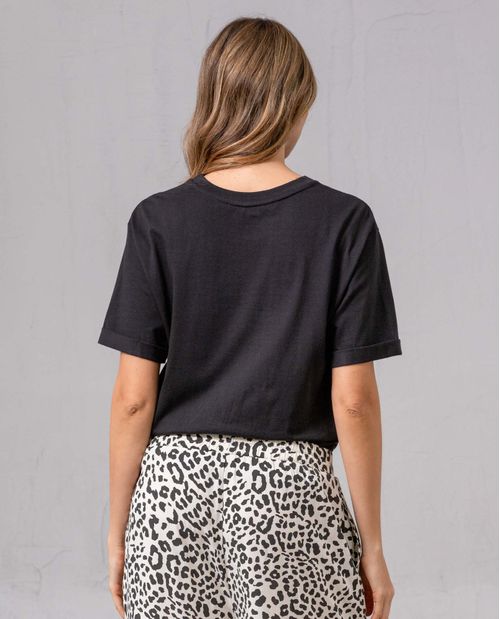Camiseta básica cuello redondo para mujer