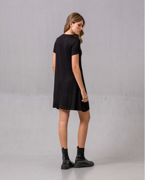 Vestido corto licrado acampanado para mujer